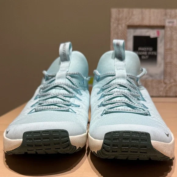 Nike Free Metcon 6 Training Shoes in Light Blue and Light Pink - Picture 2 of 14
